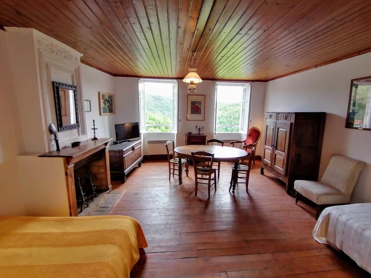 11 Rue Basse Najac Villa ภายนอก รูปภาพ